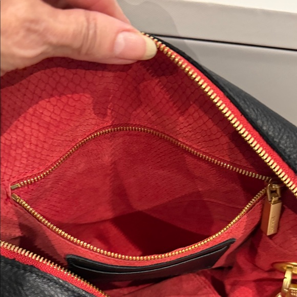 Elegant Hammitt Daniel Large Black Leather Tote Bag with Gold Accents - Picture 4 of 6